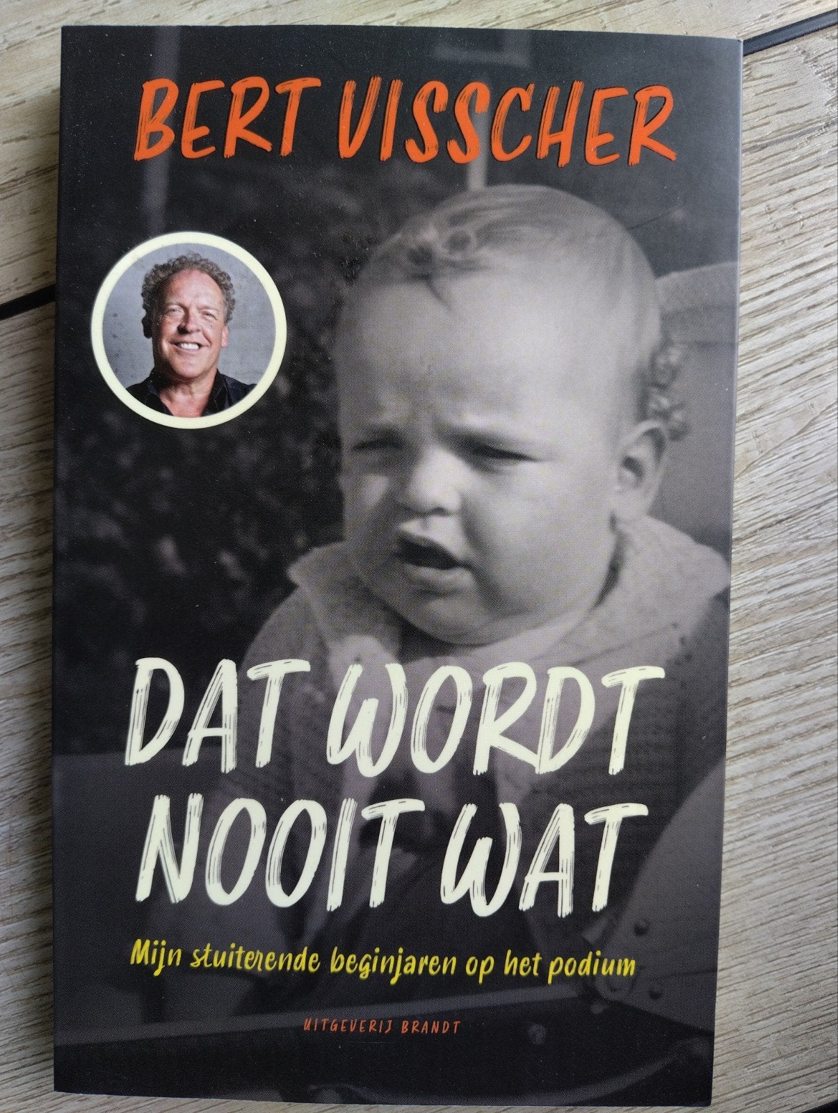 Bert Visscher - Dat Wordt Nooit Wat (Cabaret Boek), Ophalen of Verzenden, Zo goed als nieuw, Bert Visscher, Cabaret