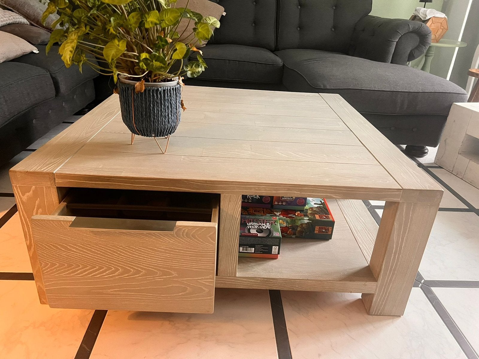 Geatis salon tafel, Ophalen, Gebruikt, Vierkant, 5 – 50