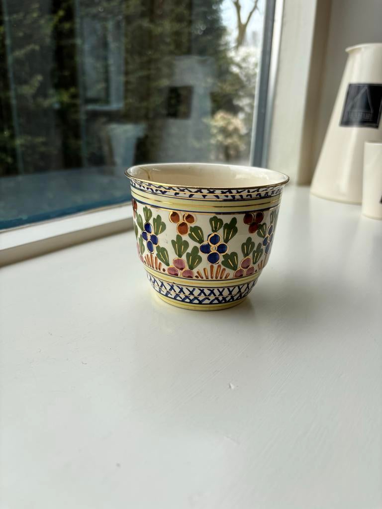Vintage Willy GK Bloempotje met Handgeschilderde Bloemen, Ophalen