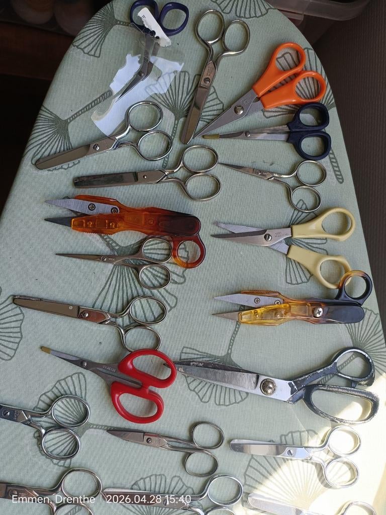 Grote collectie (68 stuks) scharen voor hobby en handwerk, Ophalen of Verzenden, Gebruikt, Overige typen