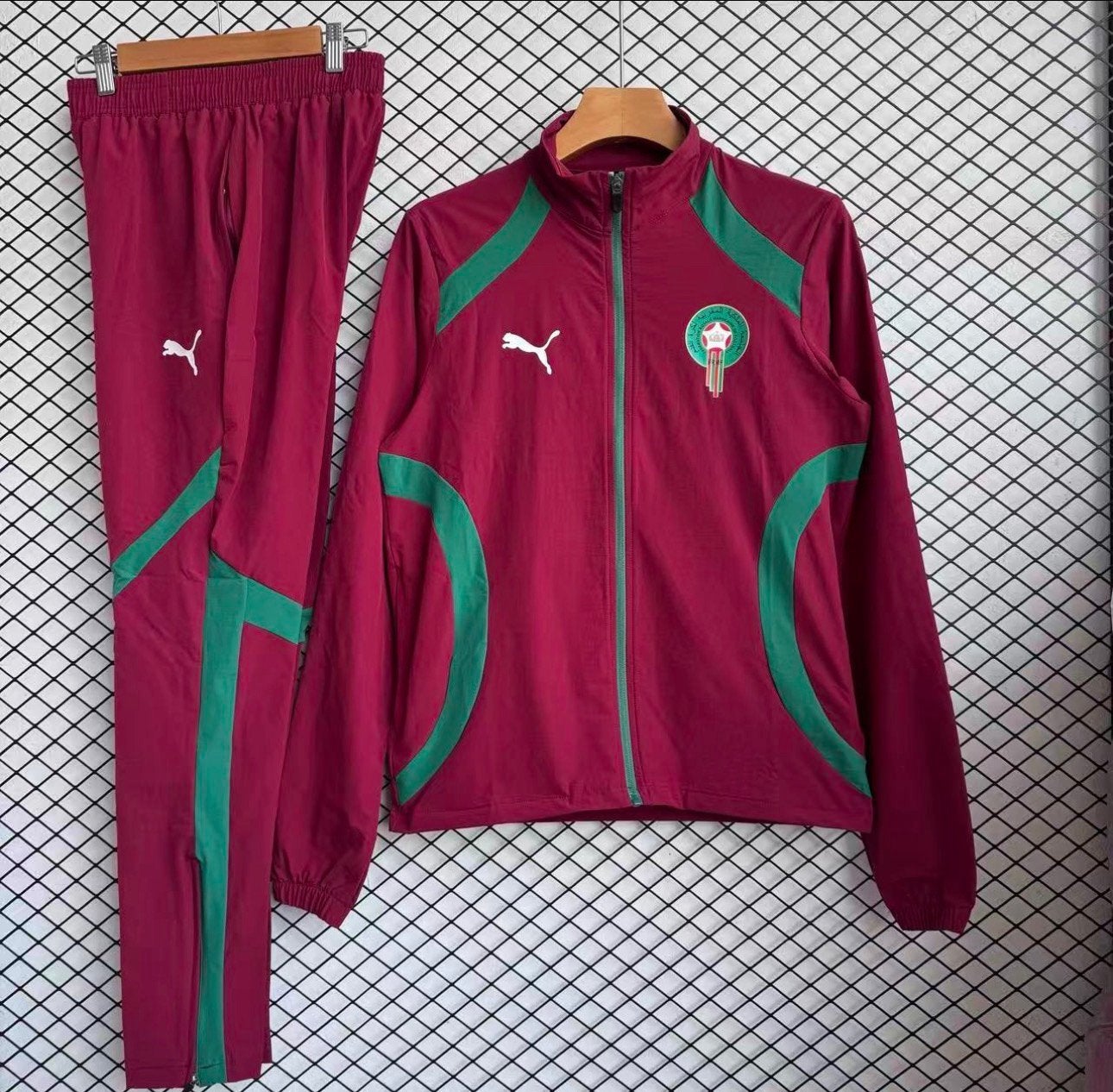 Marokko WK Trainingspak Maat XL (Valt kleiner uit), Ophalen of Verzenden, Zo goed als nieuw, Maat 56/58 (XL), Voetbal