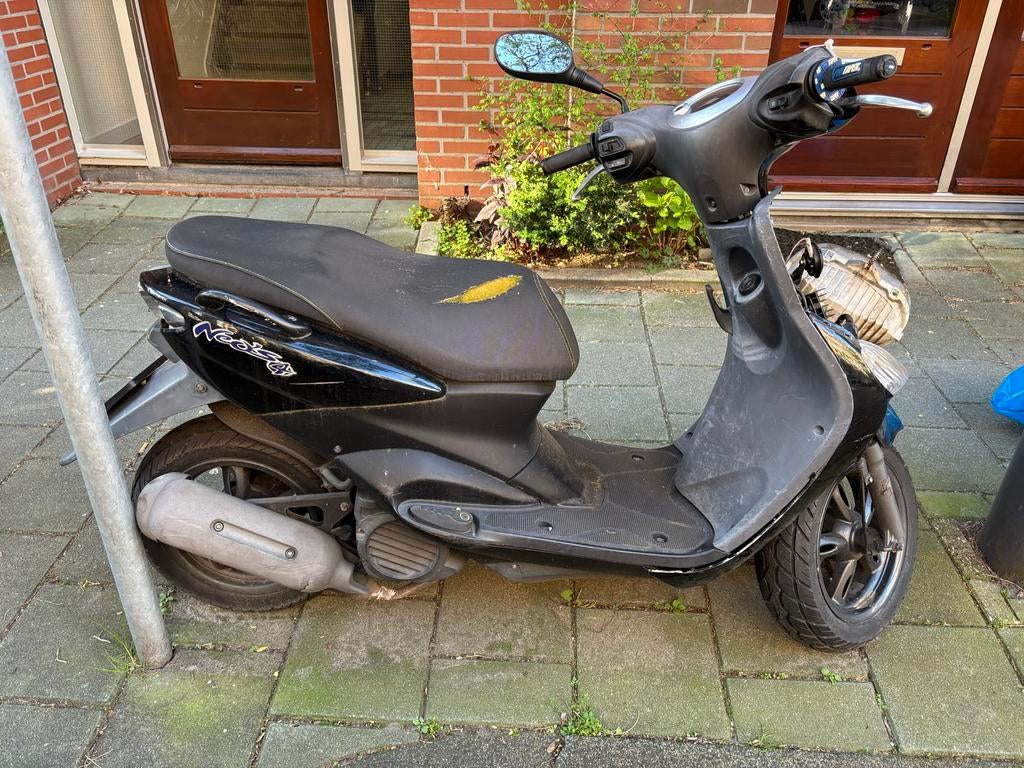 Yamaha Neos 4T 2013 - Opknapper met Diverse Gebreken, Fietsen en Brommers, Scooters | Yamaha, Ophalen, Gebruikt, Maximaal 45 km/u