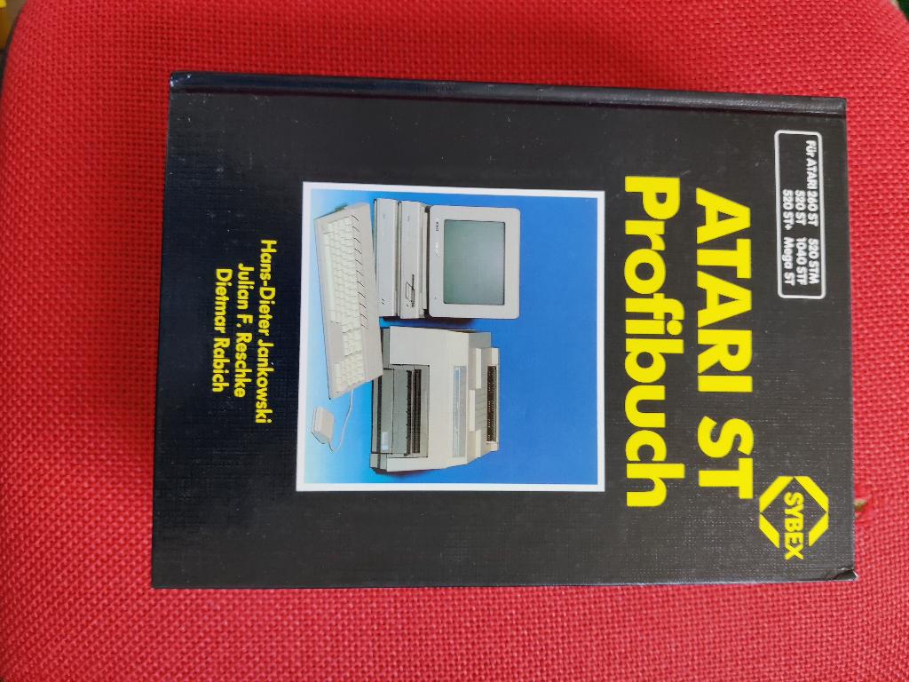 Atari ST Profibuch - Handleiding voor Atari ST Computers, Computers en Software, Vintage Computers, Ophalen of Verzenden, Atari