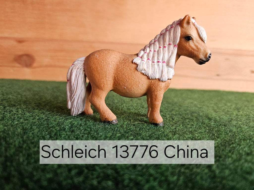 Schleich 13776 Mini Shetlander merrie
uit 2015, Ophalen of Verzenden, Zo goed als nieuw, Paard, Beeldje of Figuurtje