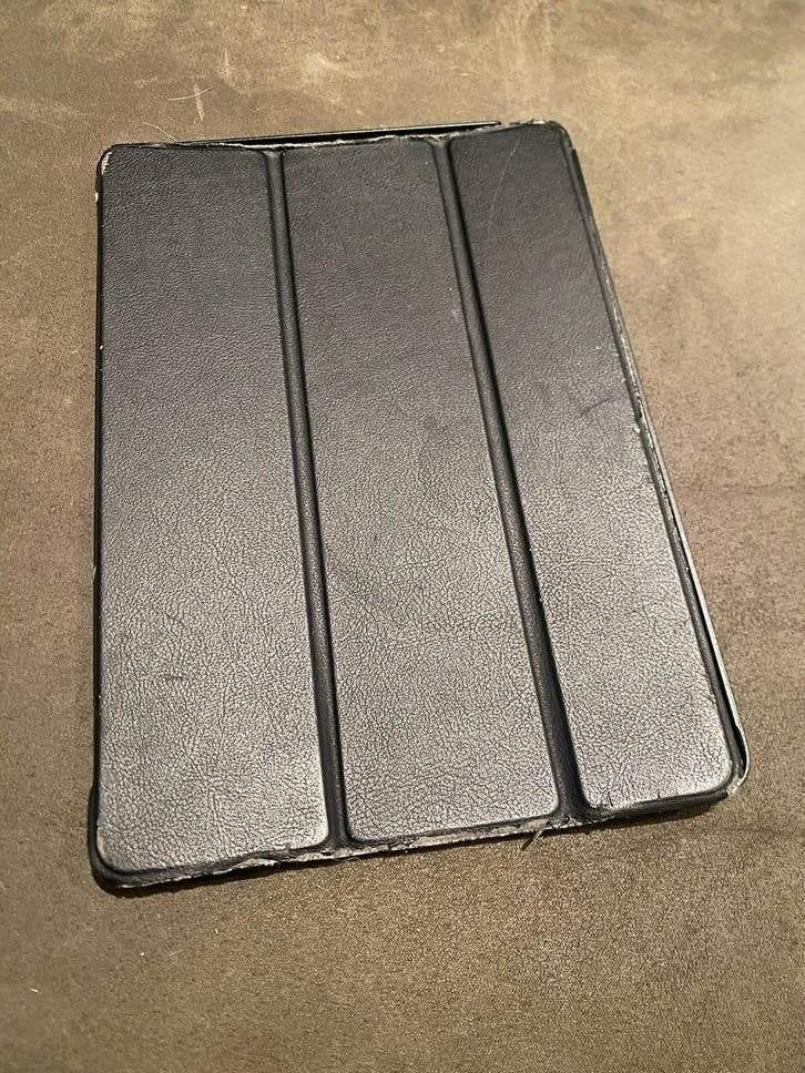 Mooie leren apple ipad hoes met standaard - top staat, Computers en Software, Ophalen of Verzenden, Gebruikt, 10 inch, Bescherming voor- en achterkant