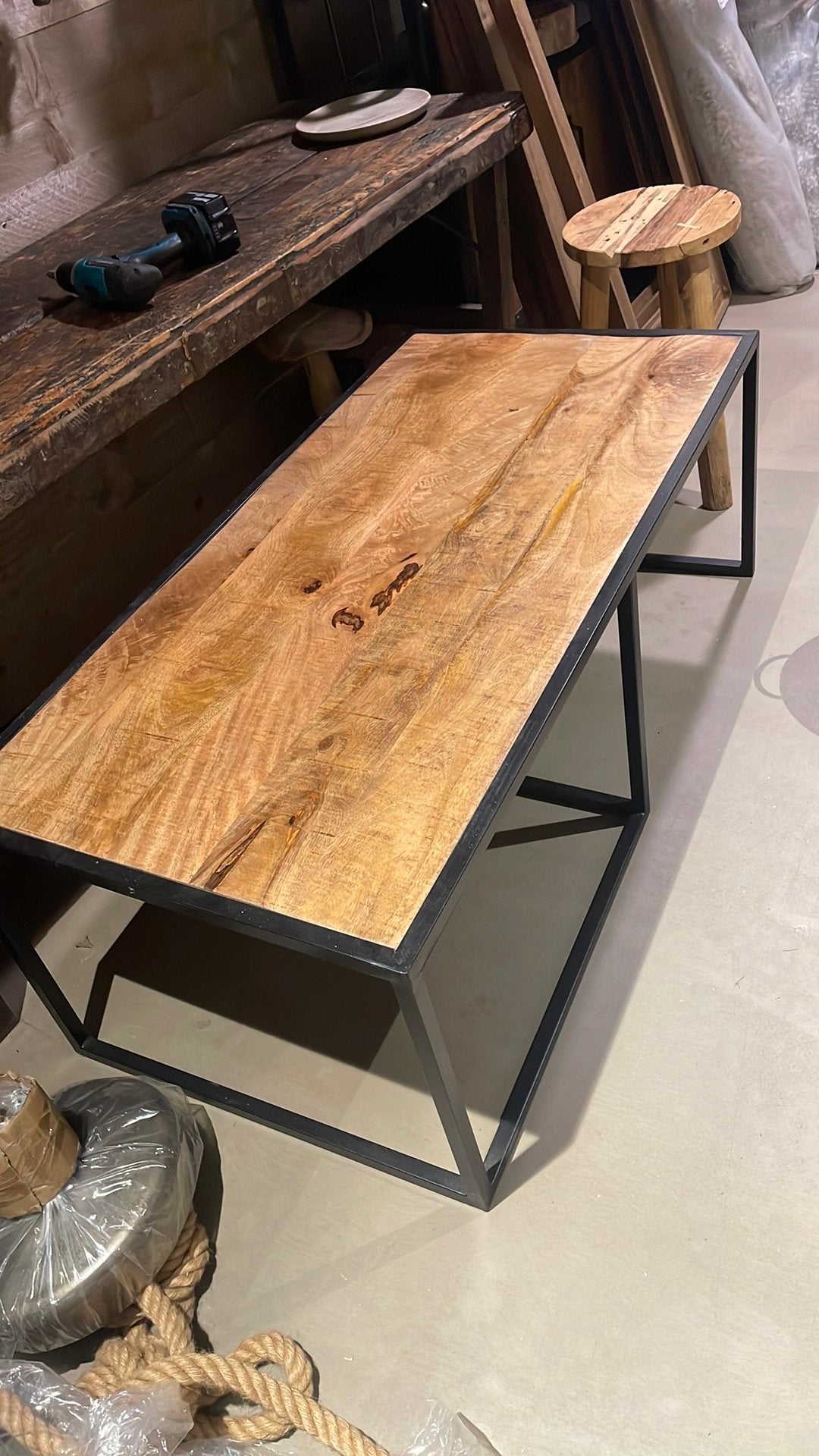 Salon tafel  retour, Ophalen, 100 tot 150 cm, Zo goed als nieuw, 25 tot 50 cm