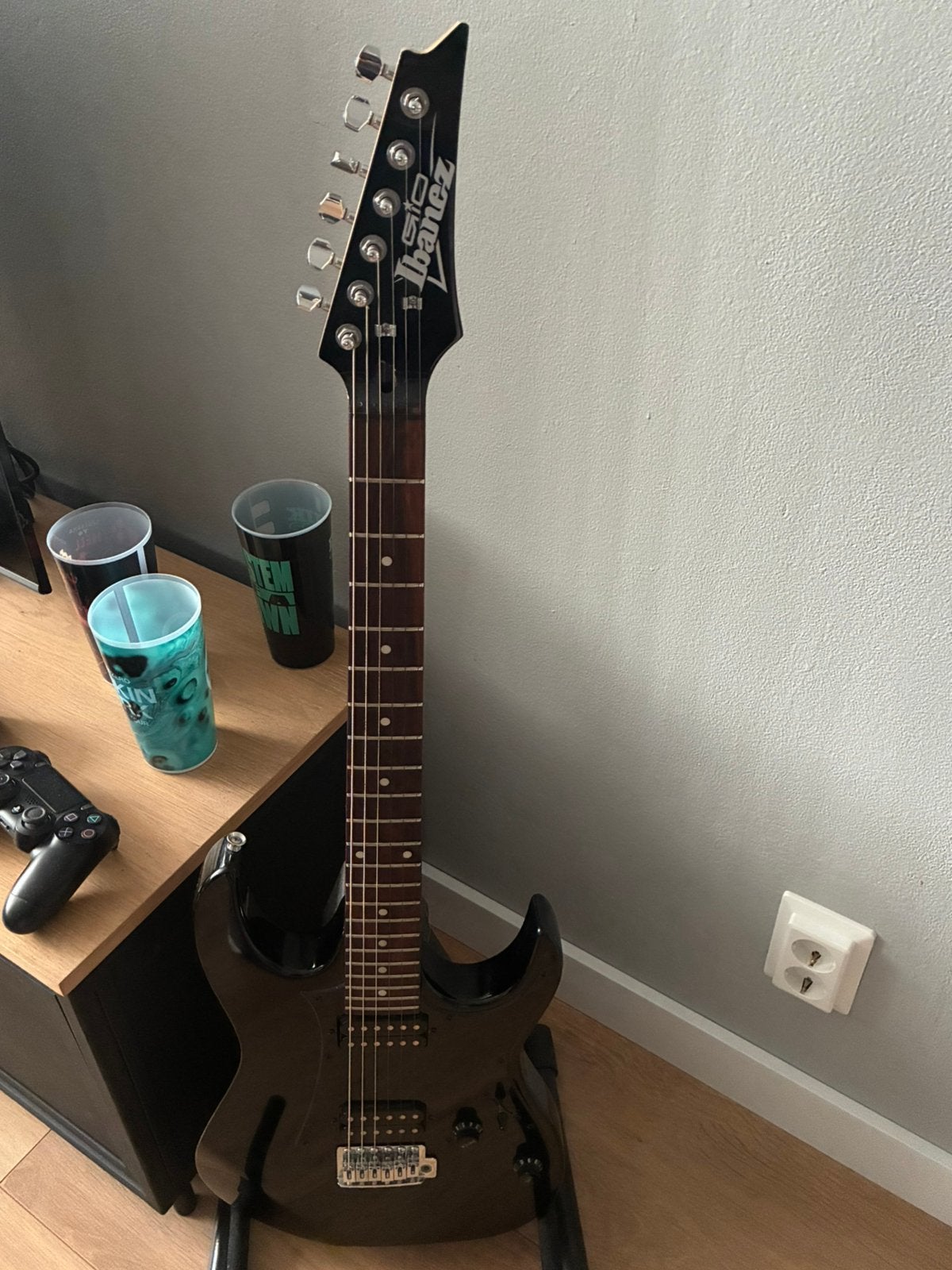 Ibanez Gio Electrische Gitaar, Ophalen, Zo goed als nieuw, Solid body, Ibanez