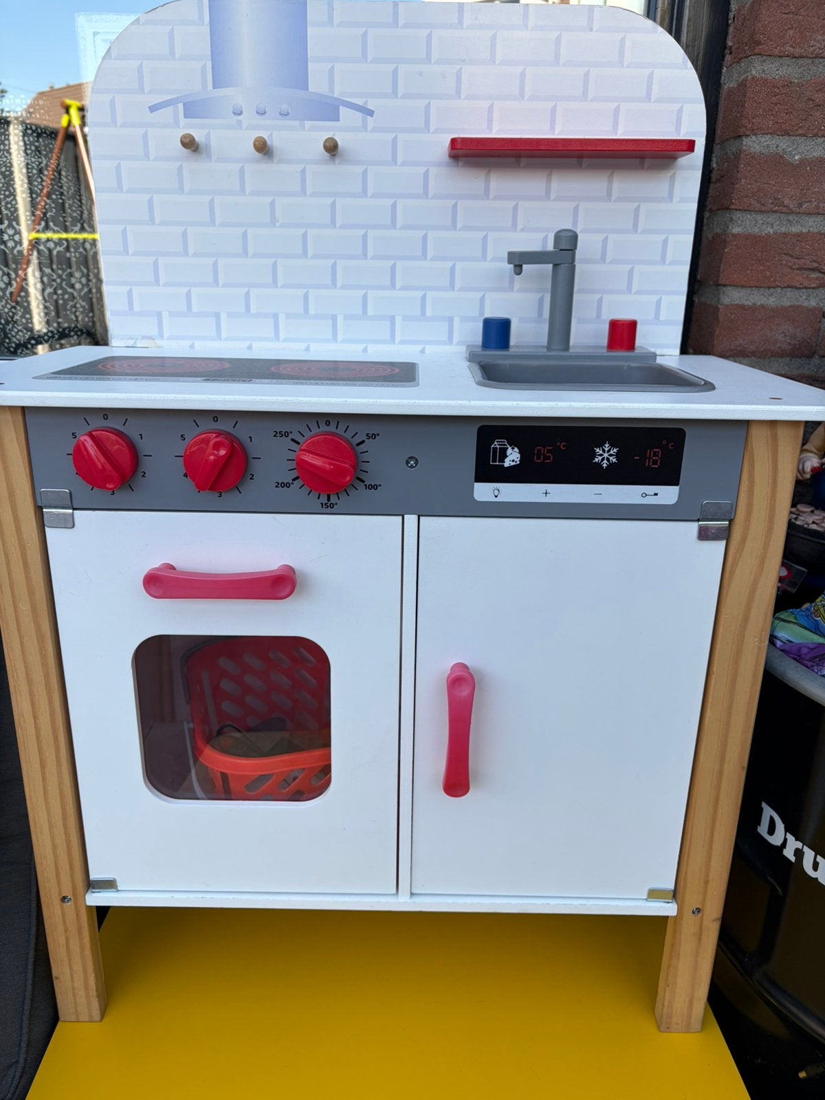 Leuk keukentje!, Ophalen, Zo goed als nieuw