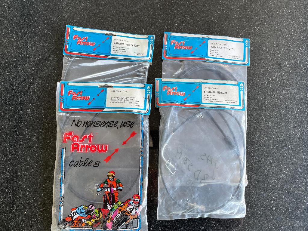 Yamaha rem gas kilometerteller kabels nos TY DT FS1 MX RD, Fietsen en Brommers, Brommeronderdelen | Oldtimers, Ophalen of Verzenden