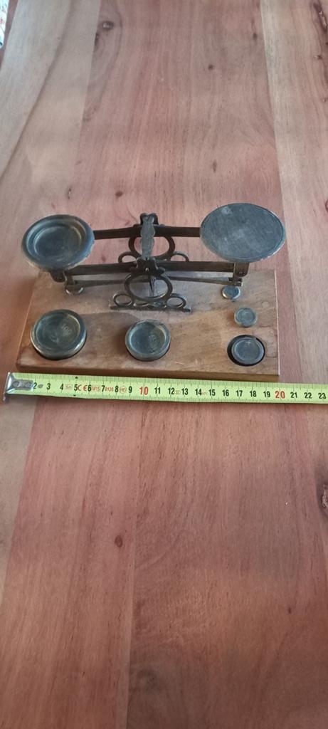 Antiek weegschaaltje met gewichten, Ophalen of Verzenden