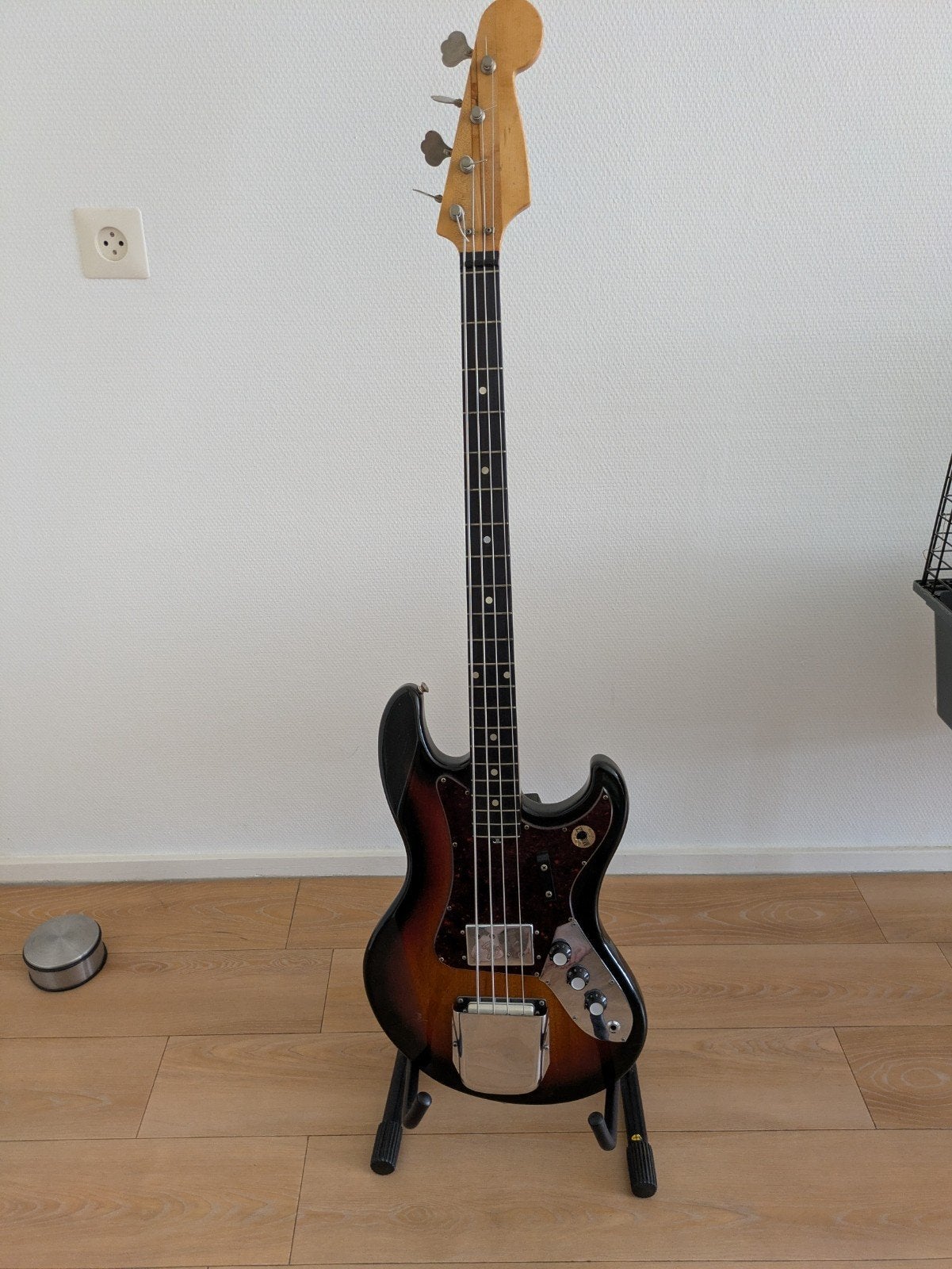 Basgitaar Fender look a like, zie omschrijving, Muziek en Instrumenten, Snaarinstrumenten | Gitaren | Bas, Ophalen, Gebruikt, Elektrisch