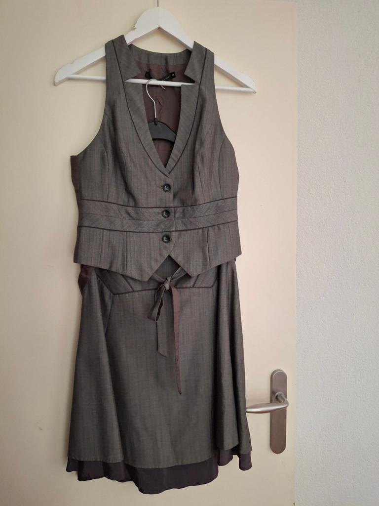 Nette gilet en rok, Kleding | Dames, Ophalen of Verzenden, Zo goed als nieuw, Maat 36 (S)