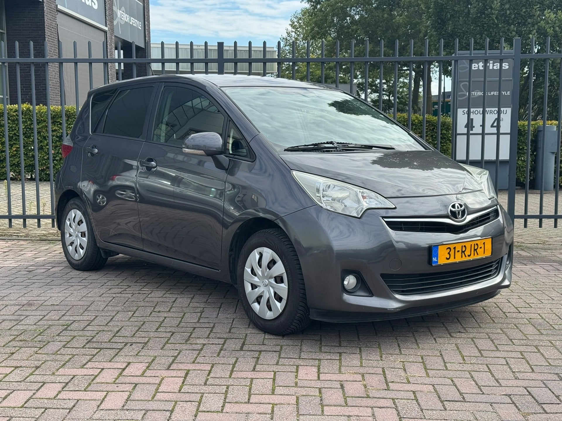 Toyota Verso-S 1.3 VVT-i Aspiration Navi|Ecc|Camera, Voorwielaandrijving, Stof, Gebruikt, 4 cilinders