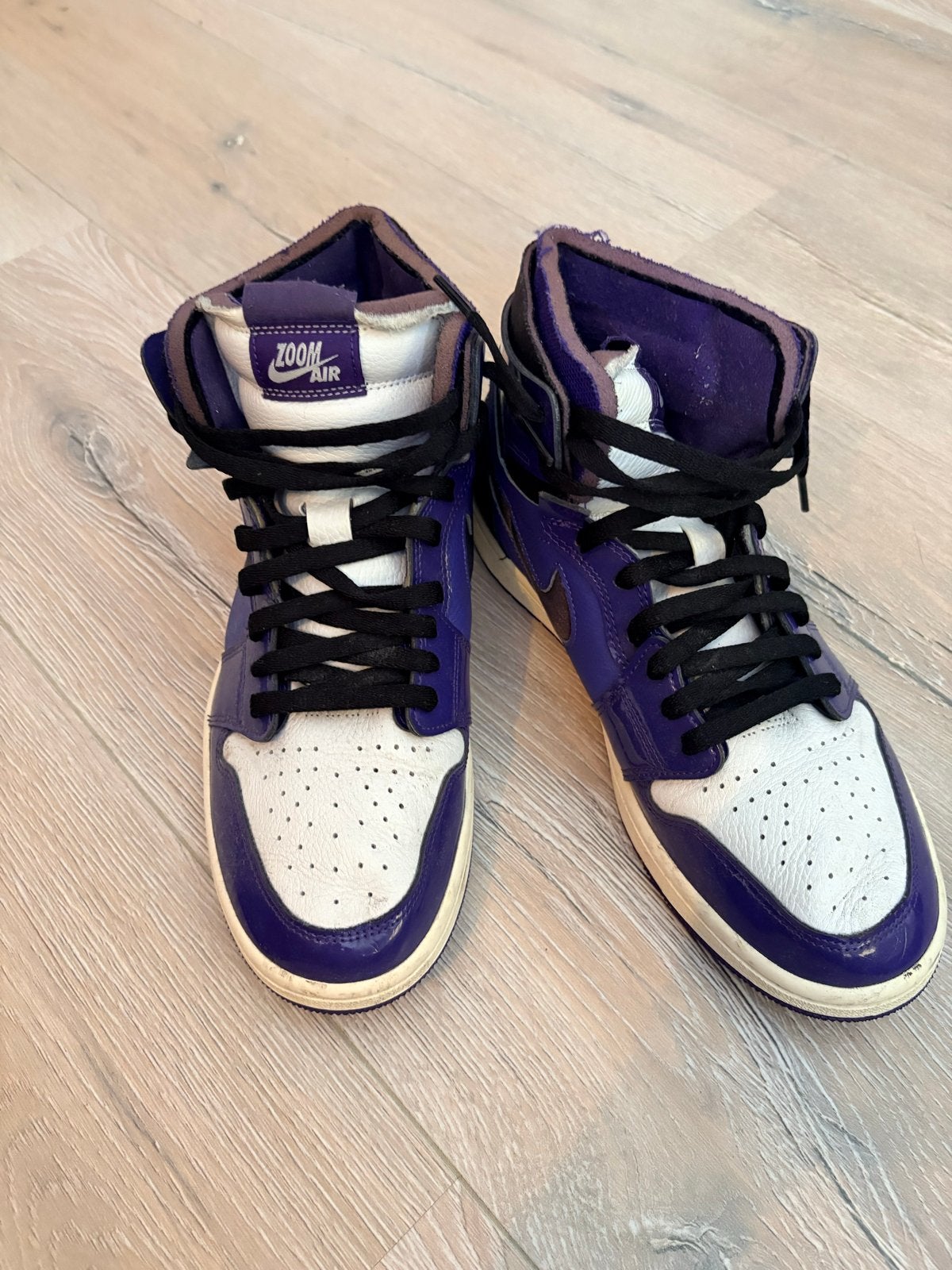 Nike Jordan sneakers maat 42.5 - Paars/Wit/Zwart, Ophalen of Verzenden, Gedragen, Overige kleuren, Sneakers of Gympen