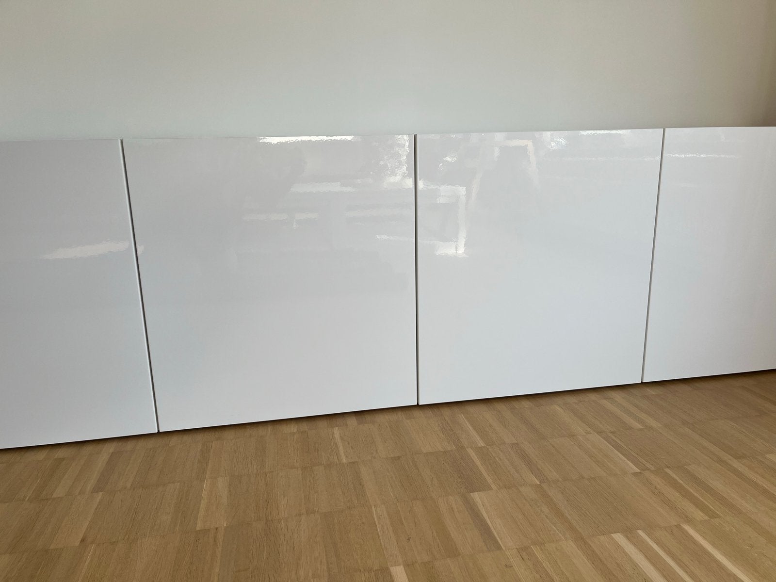 1 Kast besta van Ikea 120x64x40 hoogglans wit, Huis en Inrichting, Ophalen, Zo goed als nieuw