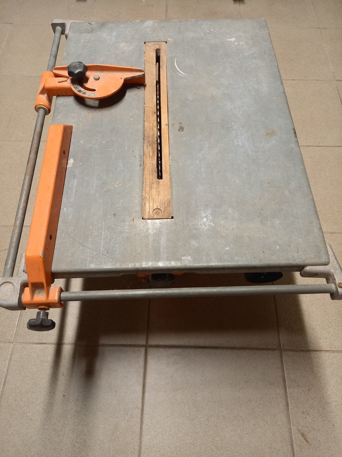 Goed werkende en mobiele tafelzaag - Werkmeister, Gebruikt, 70 mm of meer, Overige typen, 600 tot 1200 watt