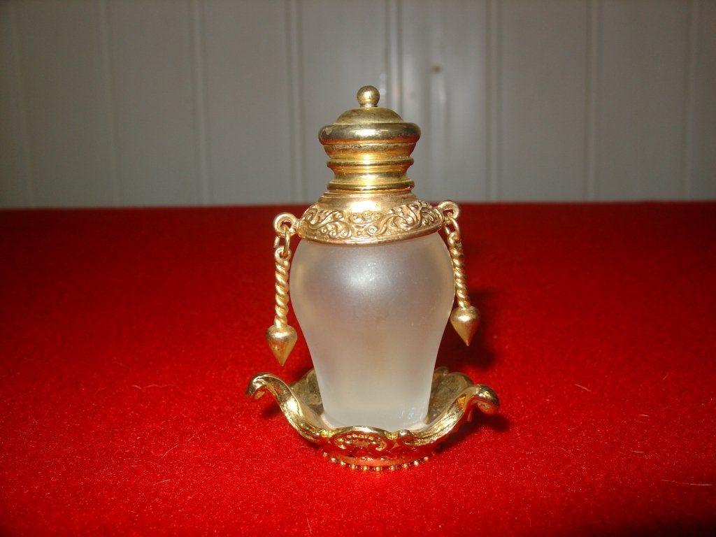 parfumflesje, Verzamelen, Parfumverzamelingen, Ophalen of Verzenden, Zo goed als nieuw, Miniatuur