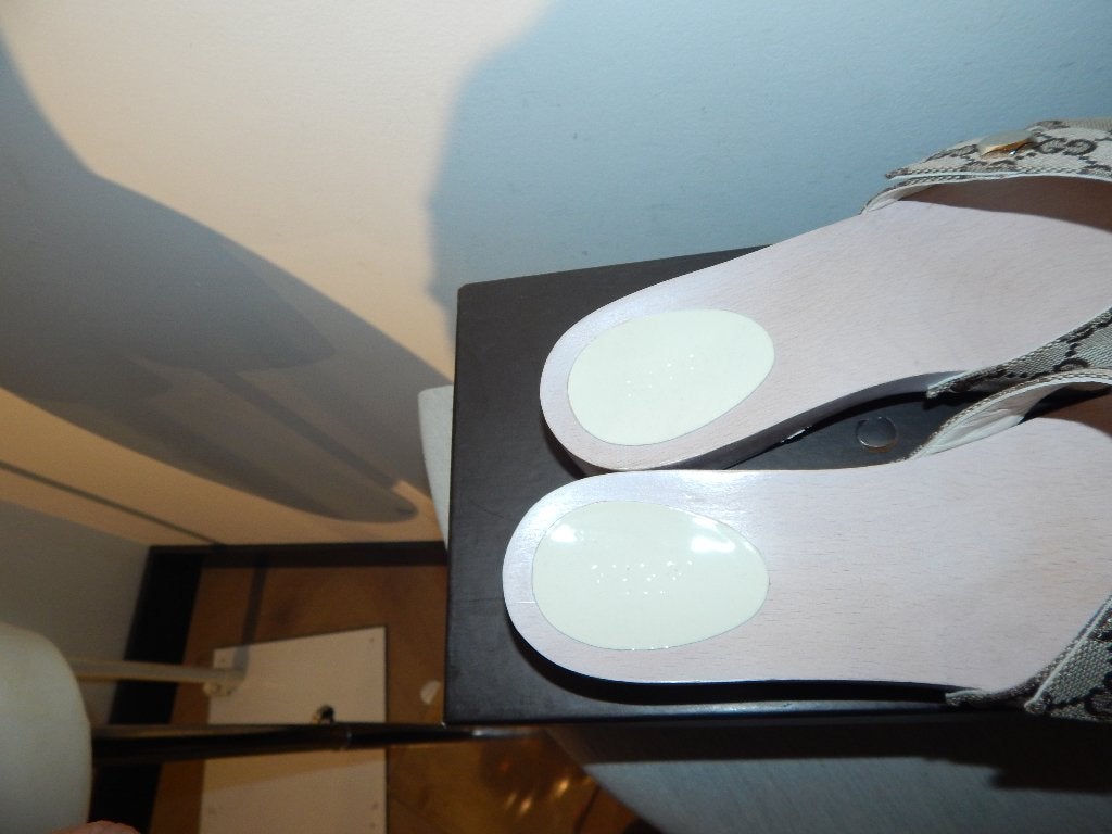 Gucci sandalen klompjes houten zool monogram banden ZGAN 37, Overige kleuren, Verzenden, Sandalen of Muiltjes, Gucci