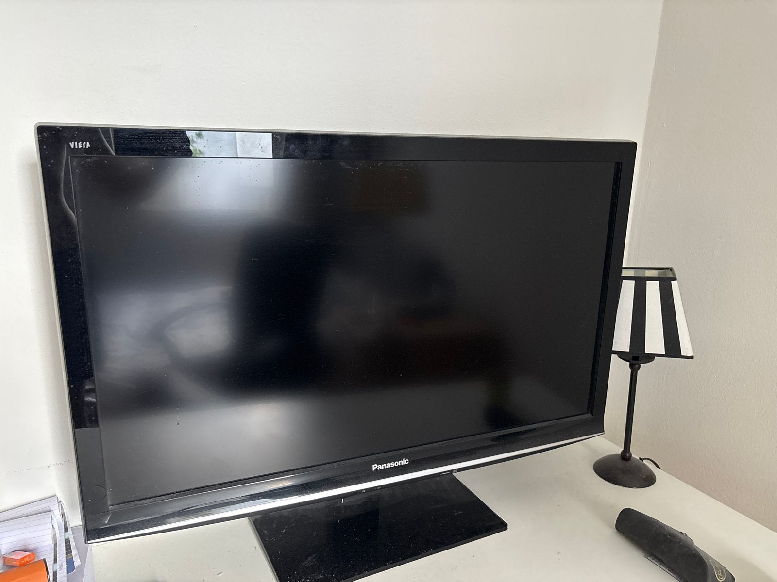 Gratis af te halen: Oud breedbeeldscherm (Panasonic Viera), Ophalen, Gebruikt, Panasonic, LCD