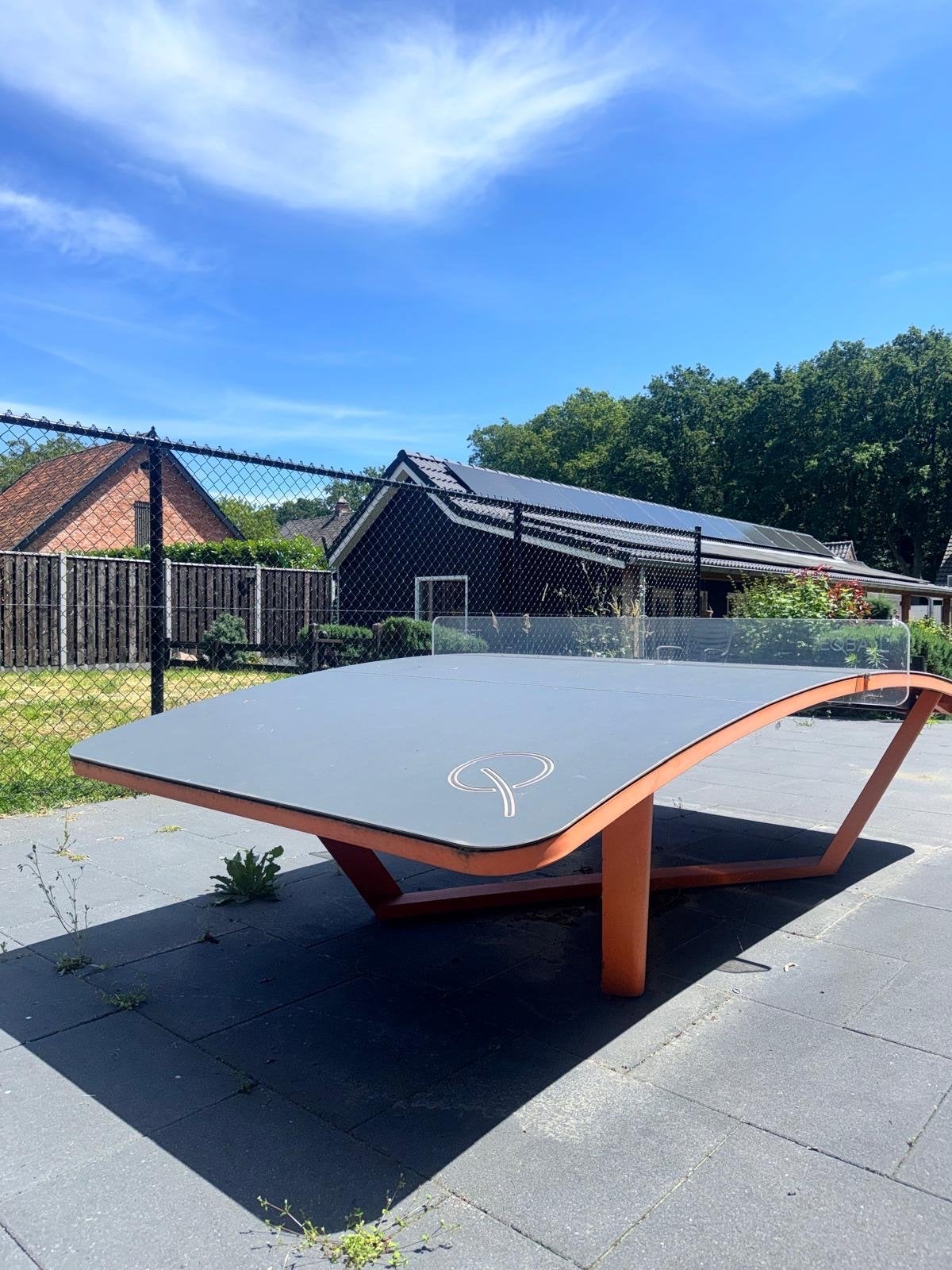 Teqball tafel, Ophalen, Gebruikt