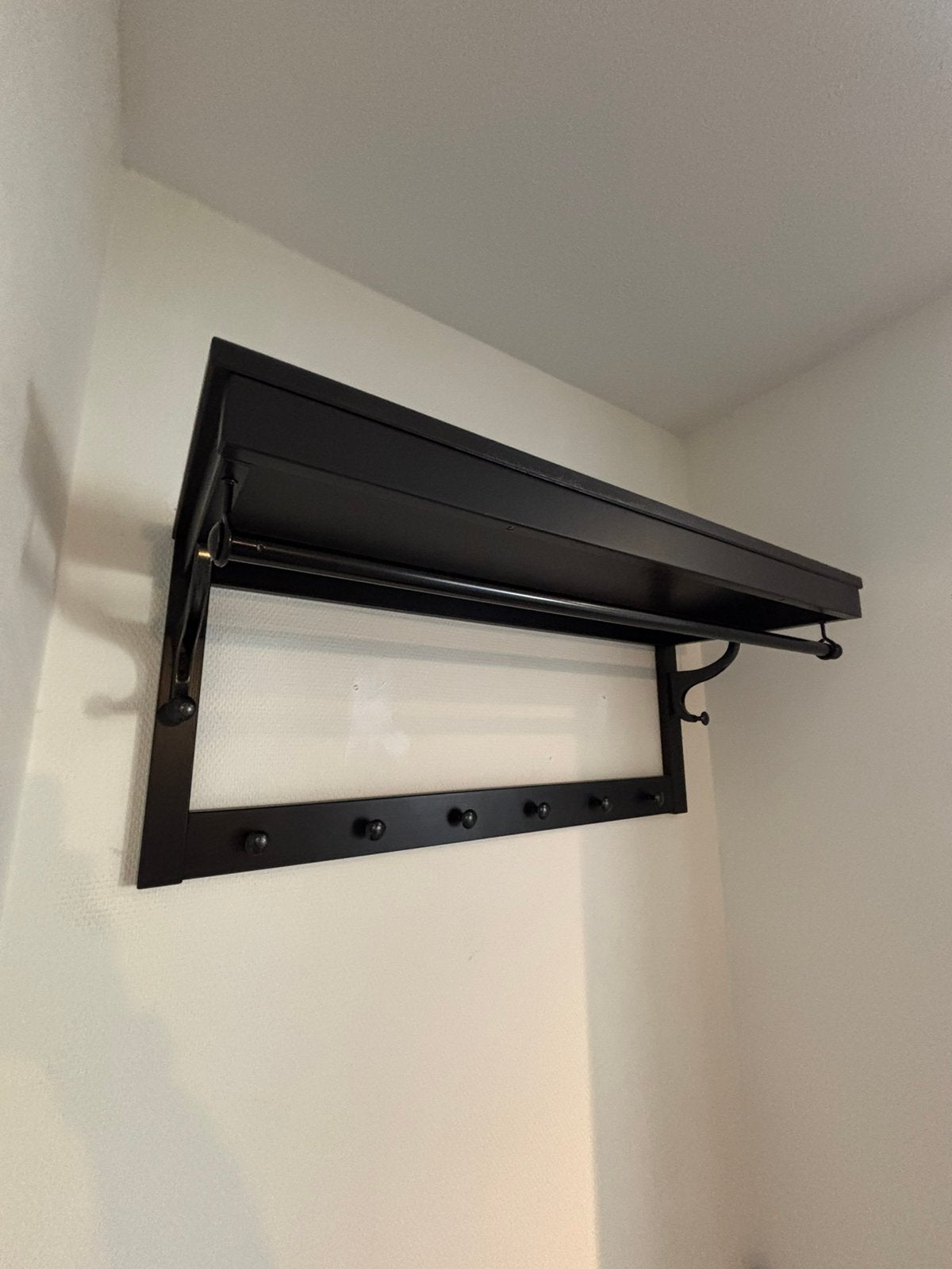 IKEA kapstok met hoedenplank zwart – direct beschikbaar, Overige materialen, Zo goed als nieuw, Minder dan 100 cm, Ophalen