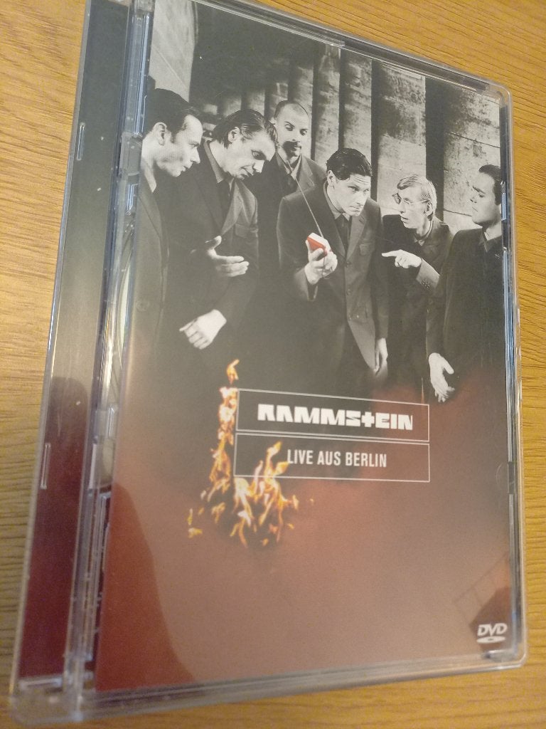 Rammstein - Live Aus Berlin (Jewel Case DVD), Engels, Vanaf 16 jaar, Inclusief boekje, Duits