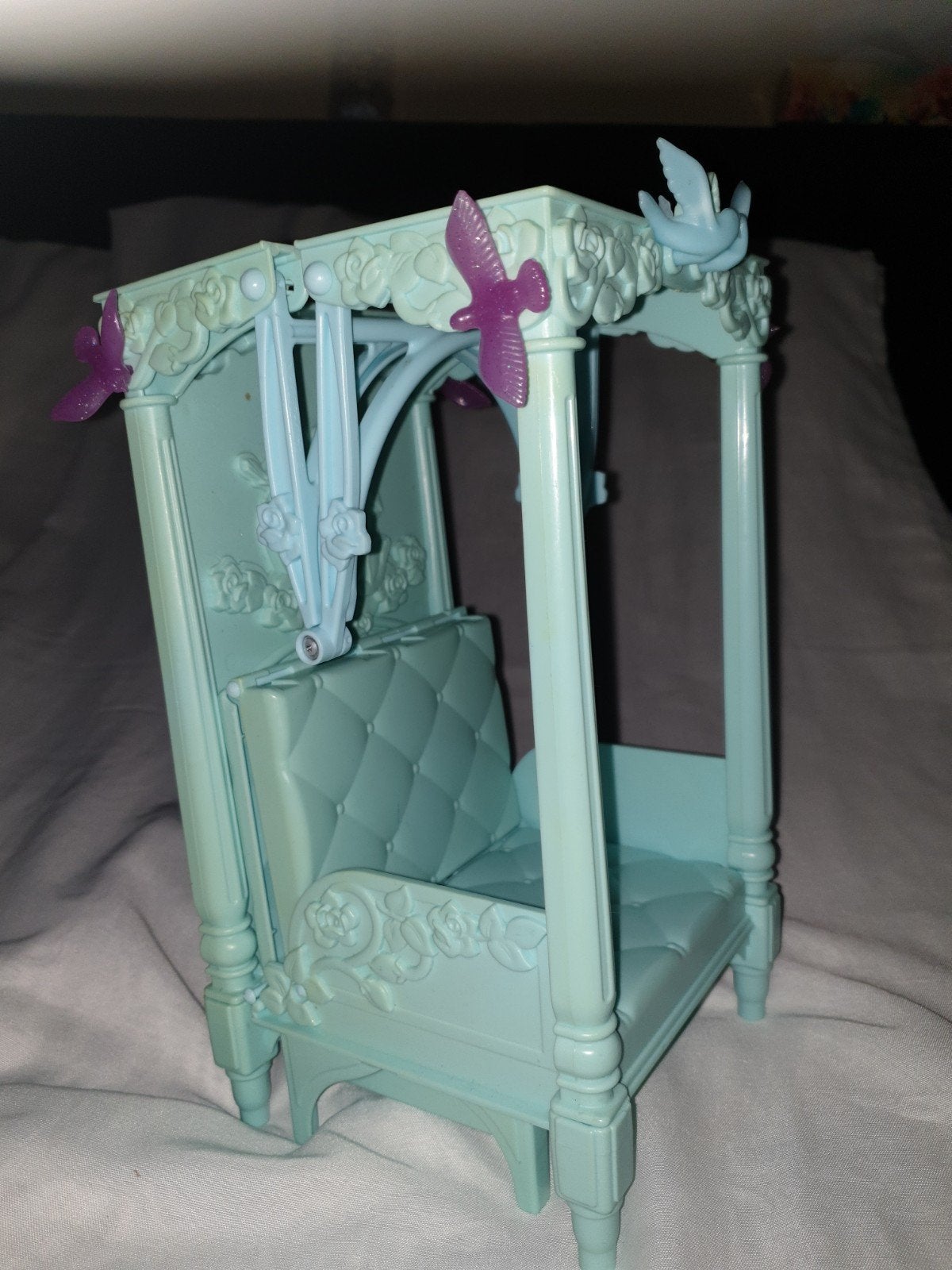Barbie hemelbed met 5 Barbiepoppen en bankje, Ophalen, Gebruikt, Barbie