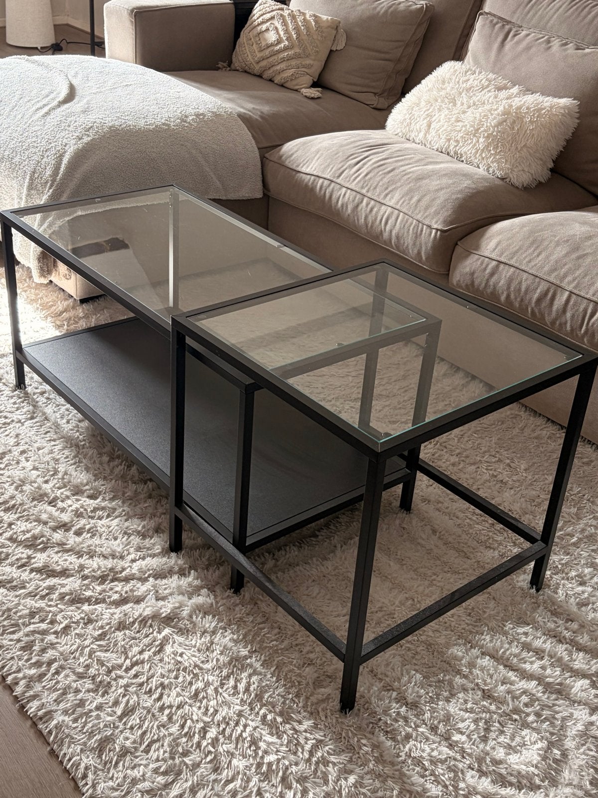 Salontafel set van 2, zwartbruin/glas, VITTSJÖ (IKEA), Ophalen, Gebruikt, Metaal, 50 tot 100 cm