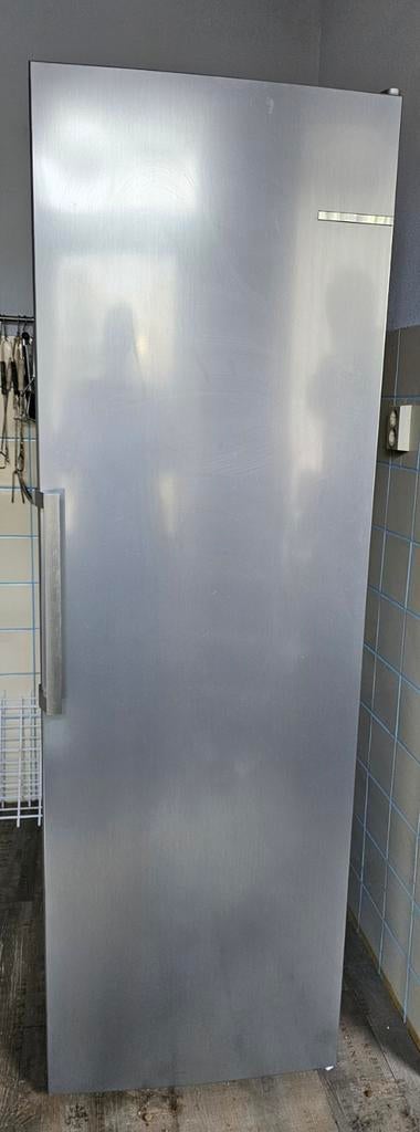 Bosch No Frost vrieskast, Witgoed en Apparatuur, Koelkasten en IJskasten, Ophalen, 200 liter of meer, 60 cm of meer, Met aparte vriezer