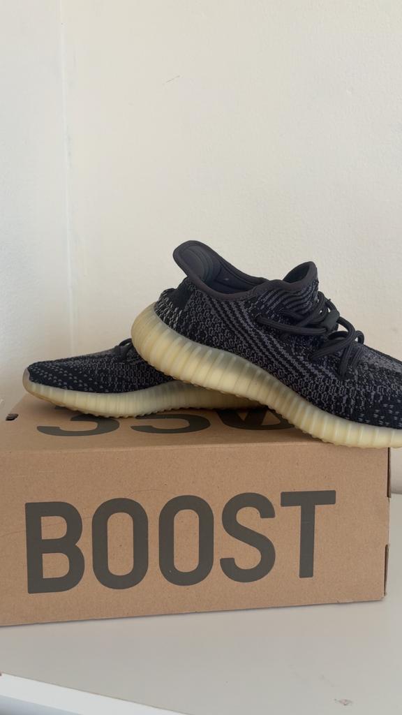 Yeezy boost 350, Verzenden, Zo goed als nieuw