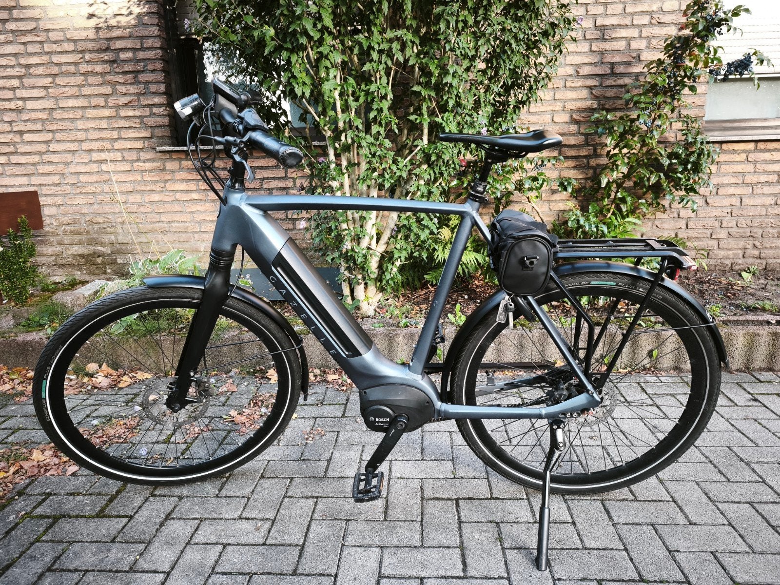 Ebike Gazelle Ultimate C8 , Riementrieb Bosch Active Line, 65 cm of meer, Ophalen, Zo goed als nieuw, Gazelle