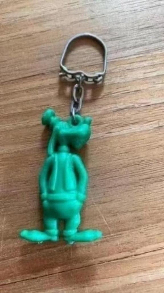 Oude groene Sleutelhanger van Goofy ( merk melior), Verzamelen, Ophalen of Verzenden, Gebruikt, Merk