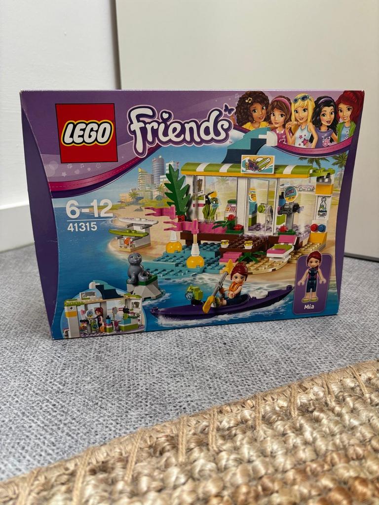LEGO Friends 41315 Heartlake Surfshop, Kinderen en Baby's, Speelgoed | Duplo en Lego, Lego, Friends, Ophalen of Verzenden, Zo goed als nieuw