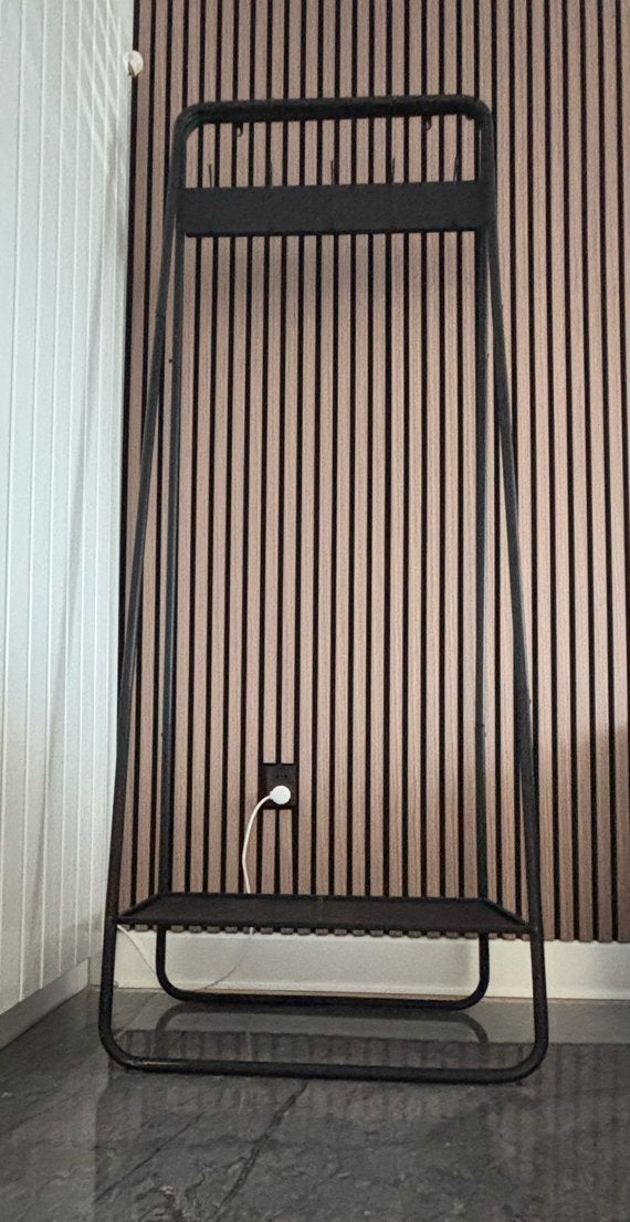 Zwarte metalen staande kapstok met schoenenrek, Huis en Inrichting, Woonaccessoires | Kapstokken, Ophalen, Zo goed als nieuw, Metaal