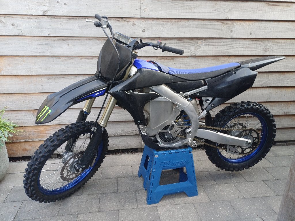 Elektrische Yamaha YZ450F 2022 – Custom EV Crossmotor, Occasion, Particulier, Crossmotor, Automaat