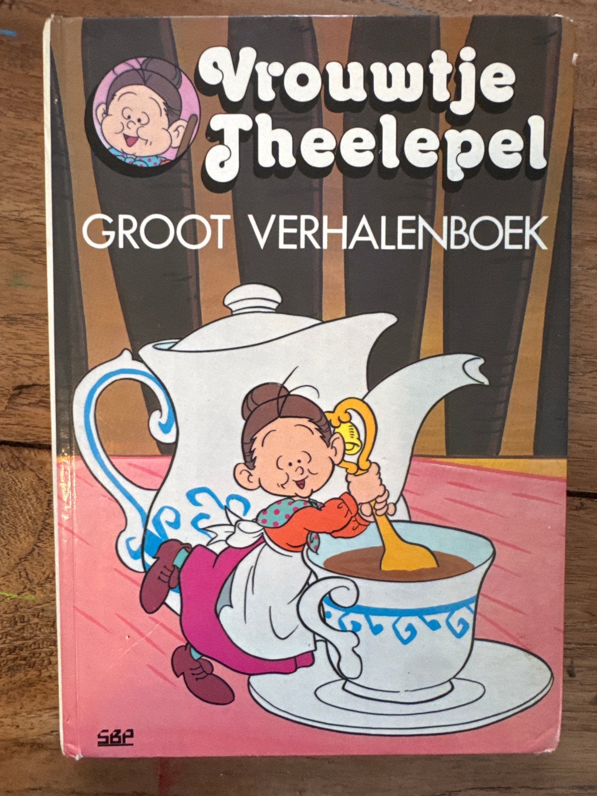 Vrouwtje Theelepel Groot Verhalenboek, Ophalen, Gelezen, 3 tot 4 jaar