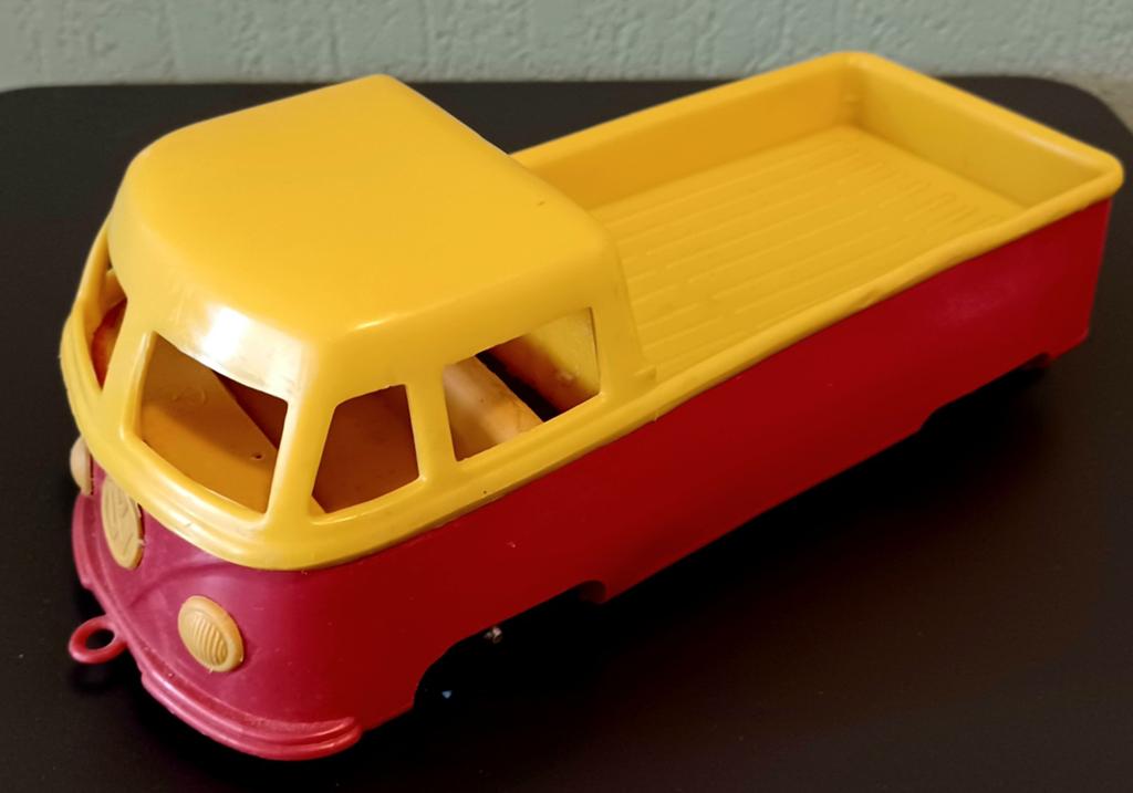 Wildebras VW bus, vynil. Jaren 60. 1:20., Ophalen of Verzenden