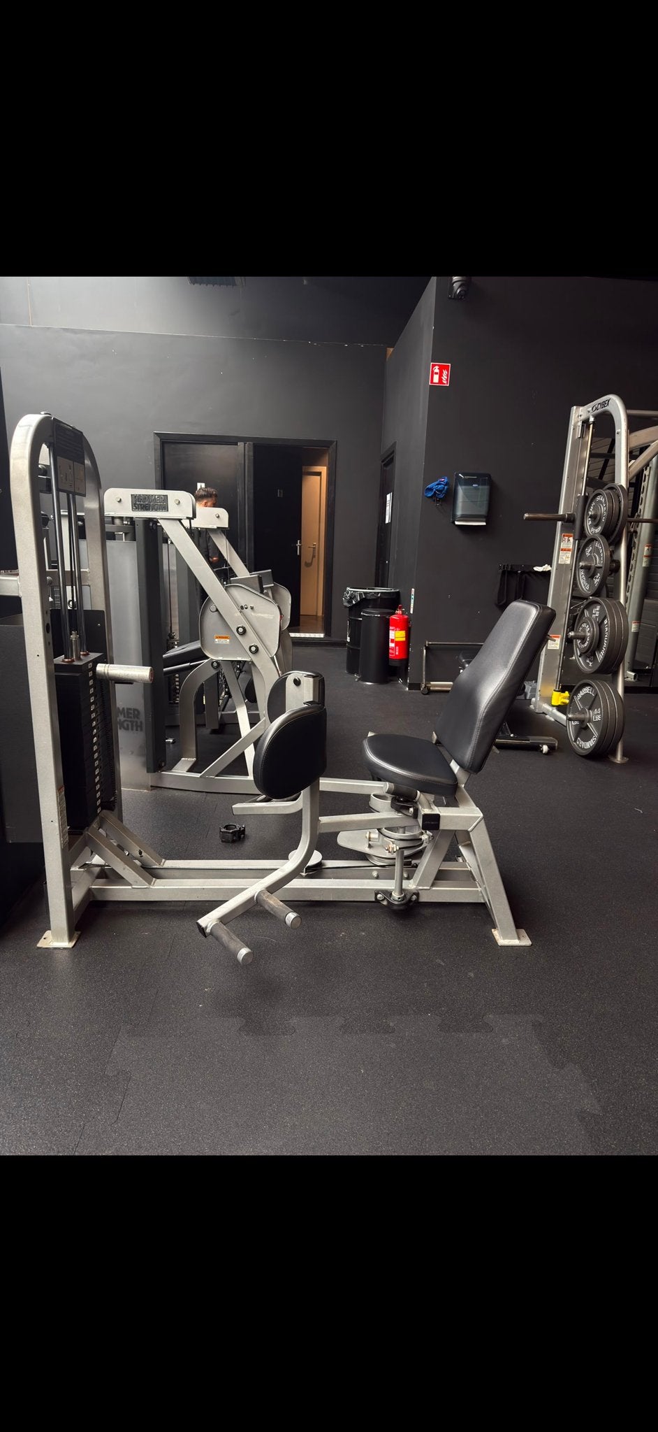 Life fitness abductor en adductor, Ophalen