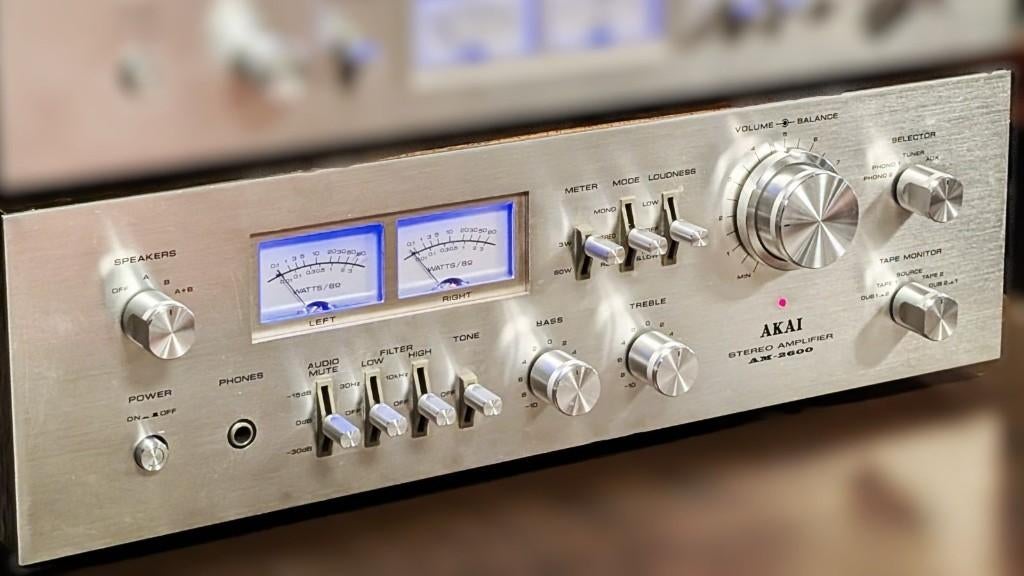 AKAI AM-2600 • GARANTIE • VINTAGE • REFURBISHED, Audio, Tv en Foto, Versterkers en Receivers, Overige merken, AKAI ELECTRIC CO., LTD