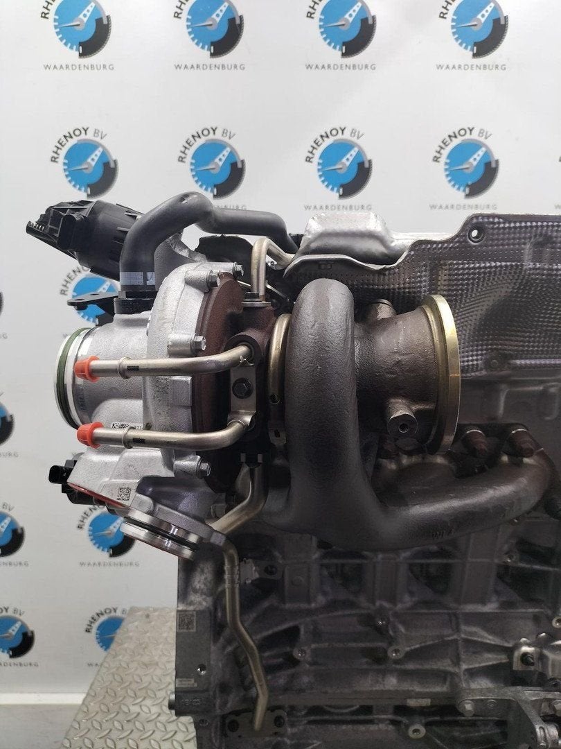 VOLVO V90 TURBO 32140170 2022, Ophalen of Verzenden, Gebruikt, ARN erkend