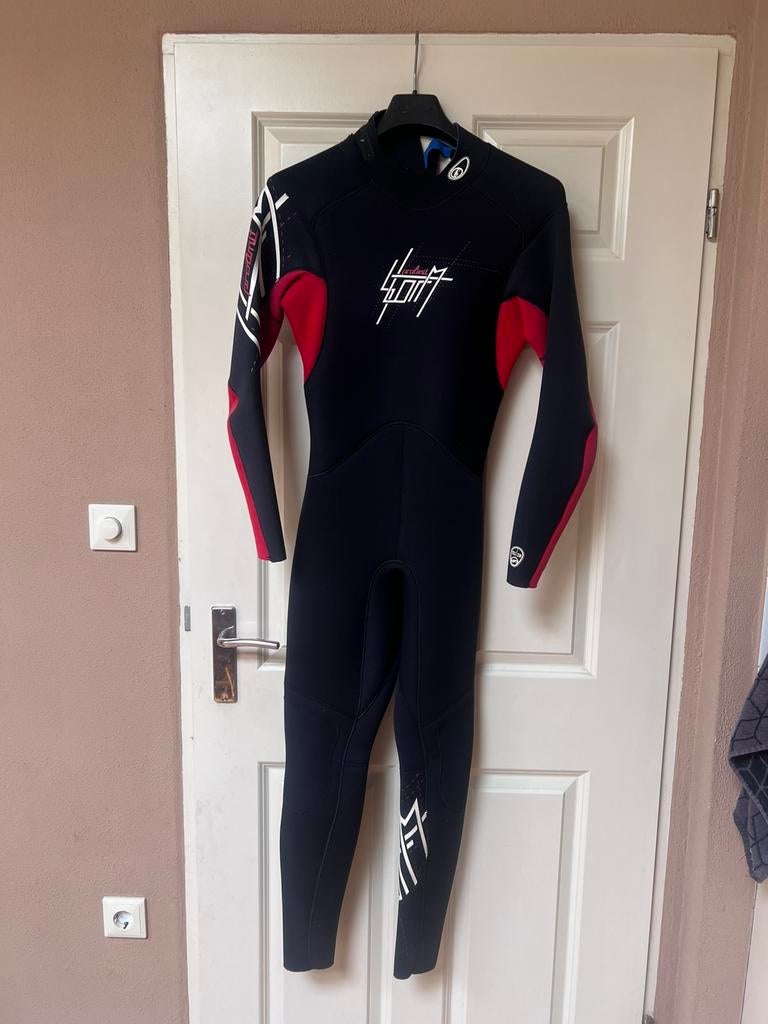 Heren wetsuits mt. S, Ophalen of Verzenden, Gebruikt, Heer, Wetsuit