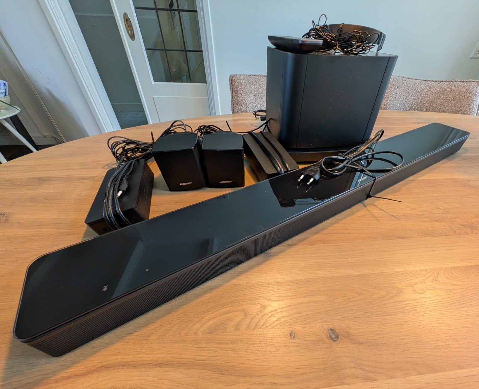 Bose Soundbar 700 met Bass Module 500 en Surround Speakers, Ophalen, Bluetooth, Zo goed als nieuw