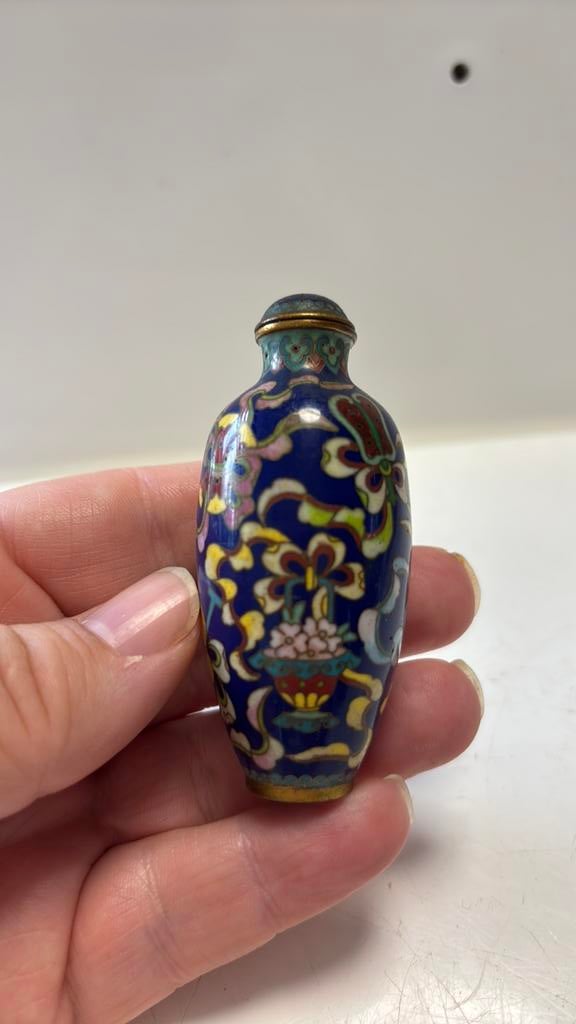 Antiek Chinees emaille flesje gesigneerd gemerkt, Antiek en Kunst, Ophalen of Verzenden