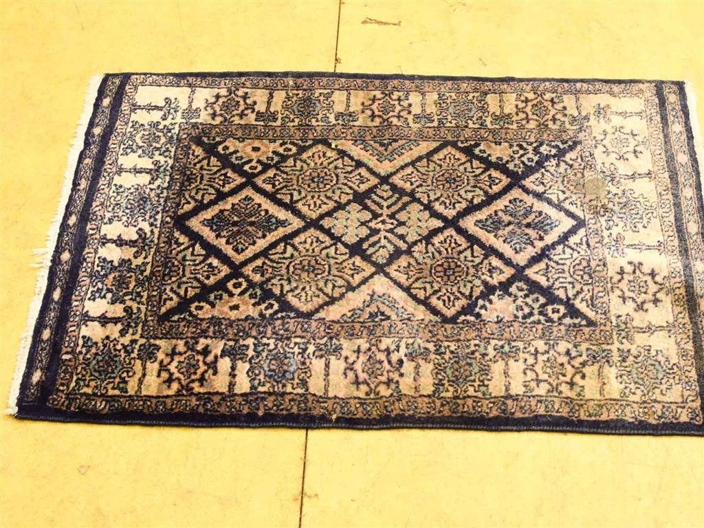 Vloerkleedje / Tafelkleed 53742, Gebruikt, 200 cm of meer, Ophalen of Verzenden, Crème