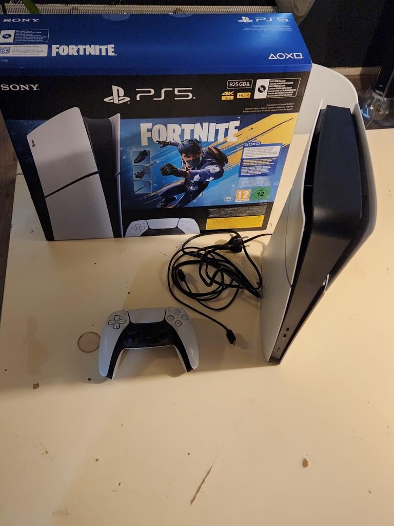 Playstation 5, 825GB,  1 controller, Ophalen of Verzenden, Zo goed als nieuw, Playstation 5
