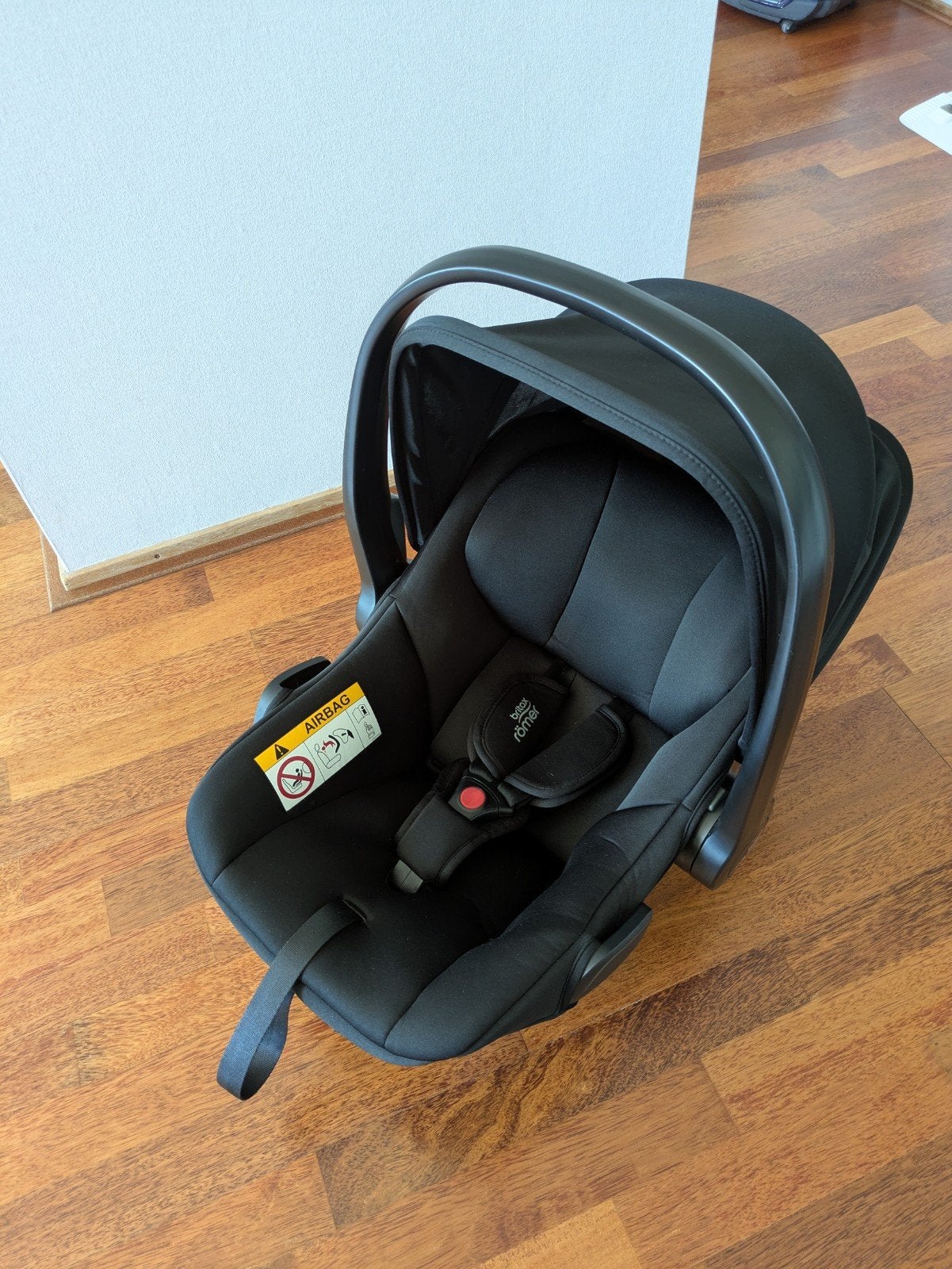Britax Römer babysafe core autostoeltje, Ophalen, Romer, Autogordel, Zijbescherming