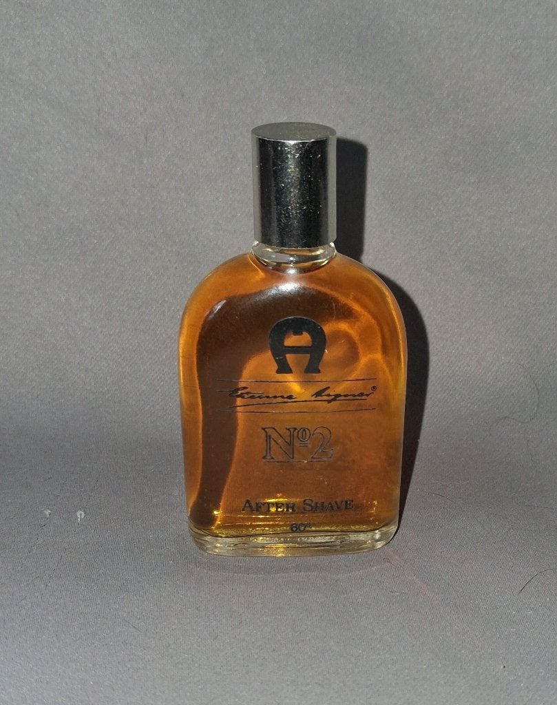 Volle parfum mini - Etienne aigner no 2, Verzamelen, Ophalen of Verzenden, Zo goed als nieuw, Miniatuur, Gevuld