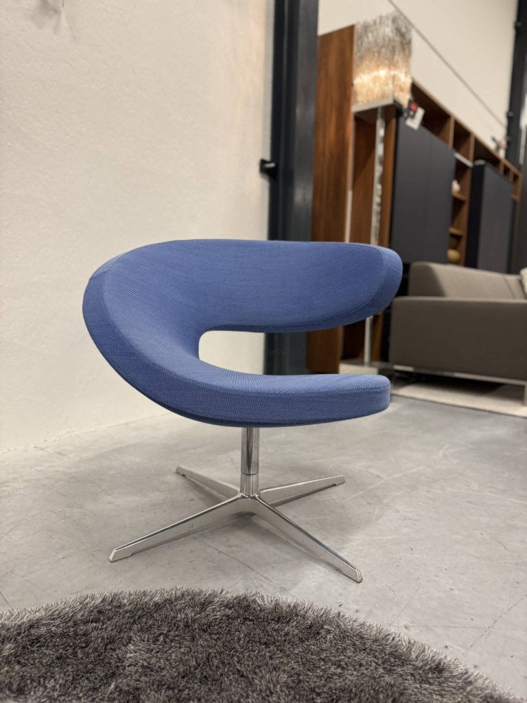 Als nieuw Variër Peel Club draai fauteuil blauw stof Stoel, Huis en Inrichting, 75 tot 100 cm, Ophalen of Verzenden, Zo goed als nieuw