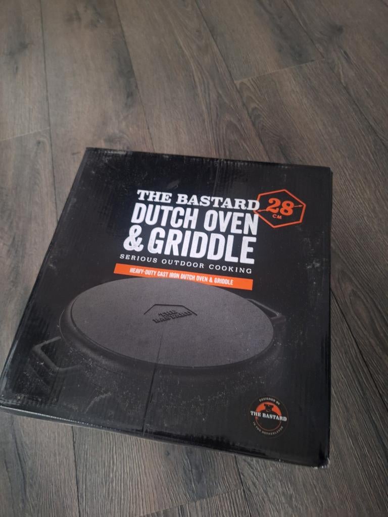 The Bastard Dutch Oven & Griddle 28 cm - Gietijzer, Ophalen of Verzenden, Nieuw, Gietijzer, Overige typen