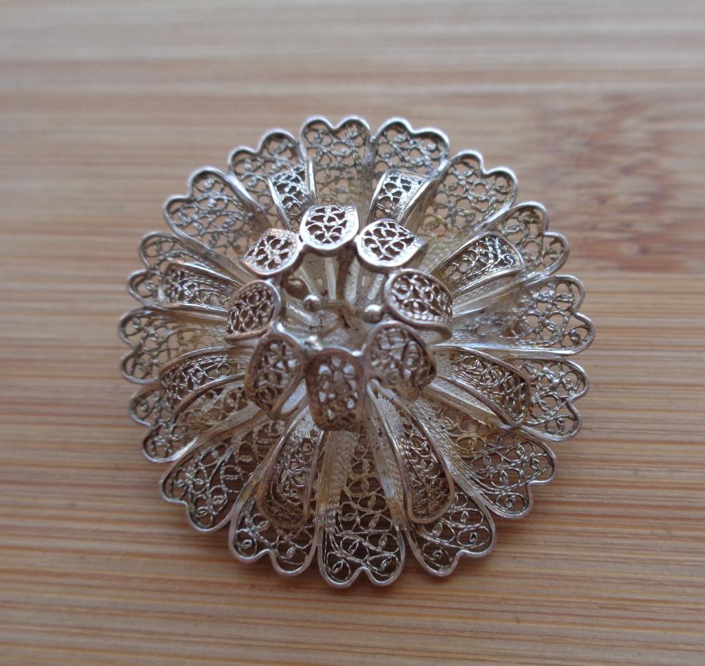 zilveren filigrain bloem broche [508], Verzenden, Minder dan 4 cm, Zo goed als nieuw, Zilver